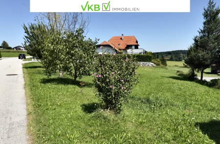 OSTERMIETHING | GUMPLING: Ihr zukünftiges Bauerlebnis im Grünen! Viel Platz für Visionen in traumhafter Lage!
