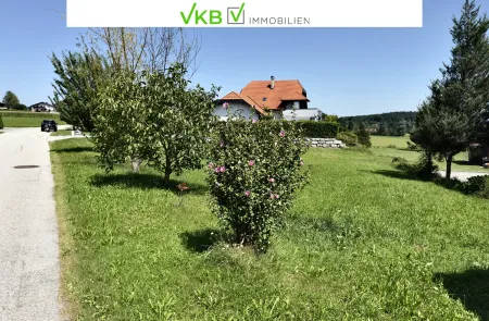 OSTERMIETHING | GUMPLING: Ihr zukünftiges Bauerlebnis im Grünen! Viel Platz für Visionen in traumhafter Lage!