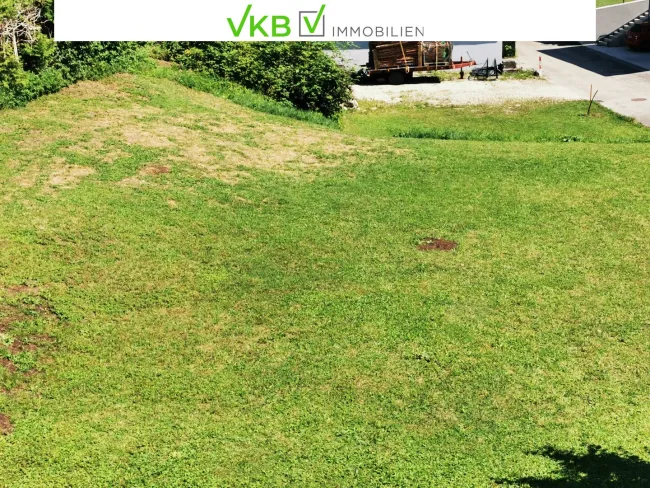 RARITÄT: GRUNDSTÜCK IN RUHELAGE MIT BERGPANORAMA-BLICK (ohne Bauzwang) - Bild