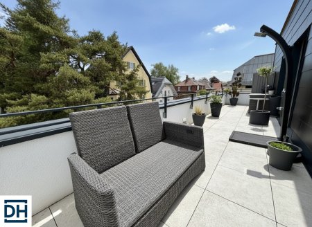 Terrasse mit Aussendusche