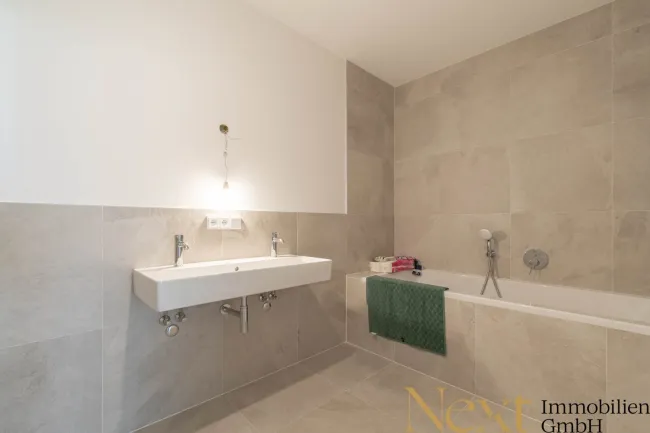 Badezimmer EG I
