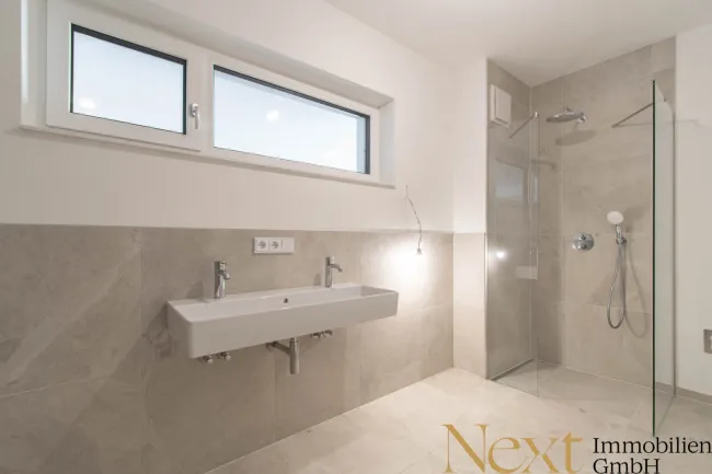 Badezimmer EG I