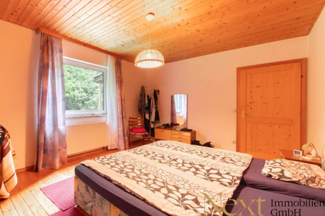Schlafzimmer II