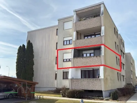 Eigentumswohnung mit Loggia im ersten Stock! - Titelbild