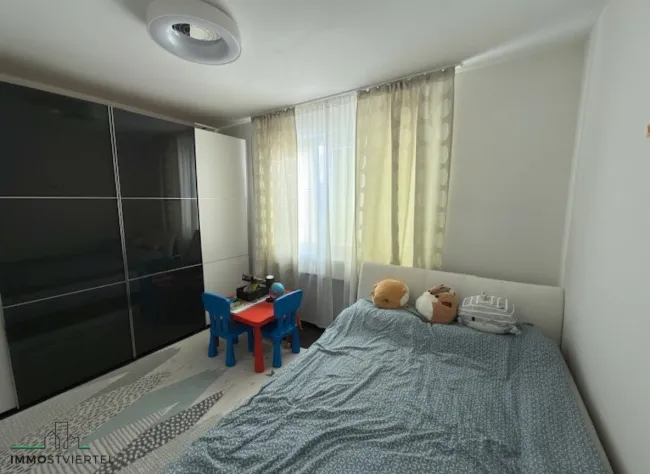 Kinderzimmer im OG