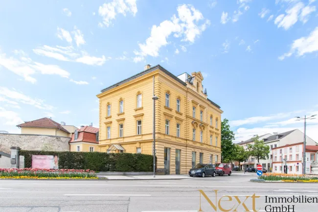Wohnen mit Charakter – Hochwertig Altbauwohnung mit Balkon und Lift im Herzen Wels! - Bild