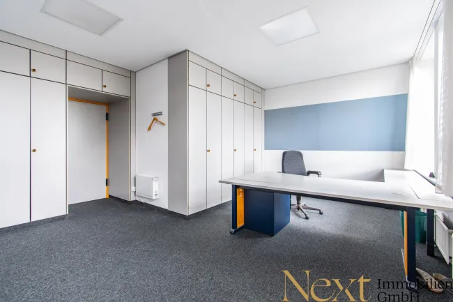Büro I