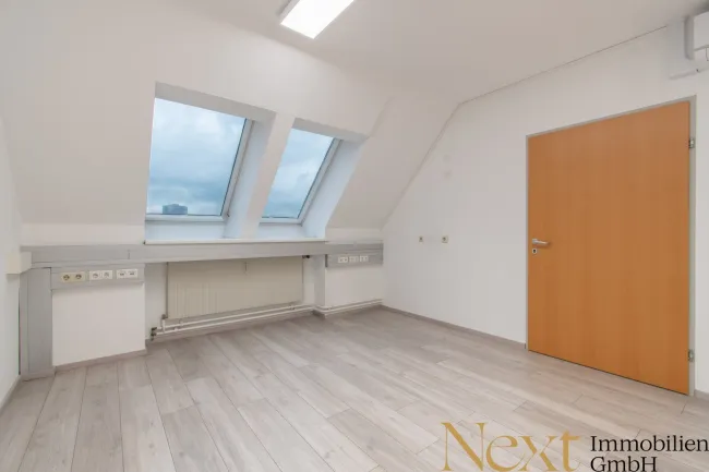 Büro IV