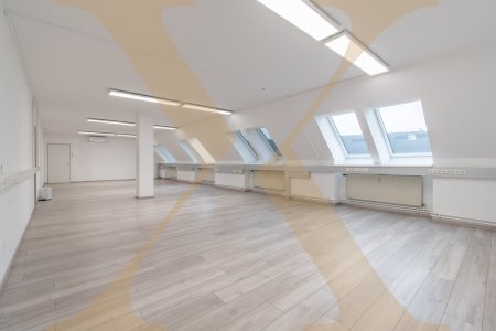 Büro I