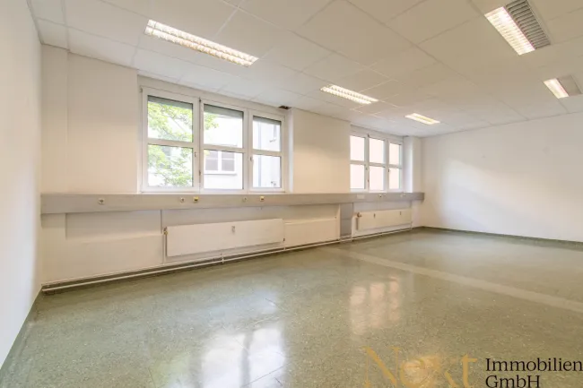 Büro I | Visualisierung – Einrichtung mittels KI ergänzt