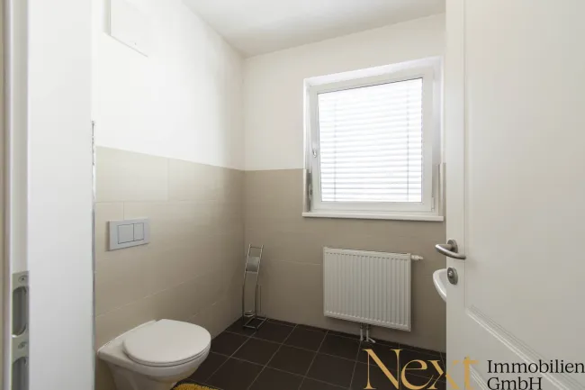 Toilette I