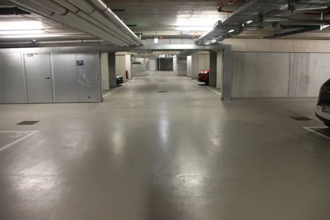 PROVISIONSFREI: PKW TIEFGARAGENSTELLPLATZ, BESTLAGE IM ZENTRUM VON KORNEUBURG!! - Titelbild