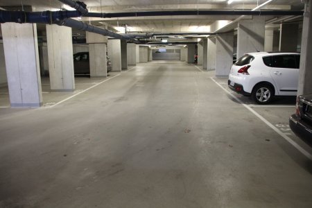 PROVISIONSFREI: PKW TIEFGARAGENSTELLPLATZ, BESTLAGE IM ZENTRUM VON KORNEUBURG!!