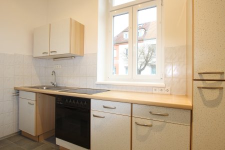 ORDINATION, BÜRO ODER GESCHÄFTSLOKAL - PRACHTVOLLER STILALTBAU, BESTLAGE KORNEUBURG!!