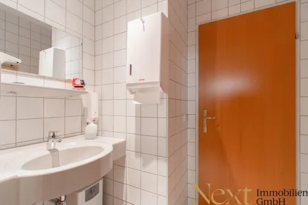 Toilette I
