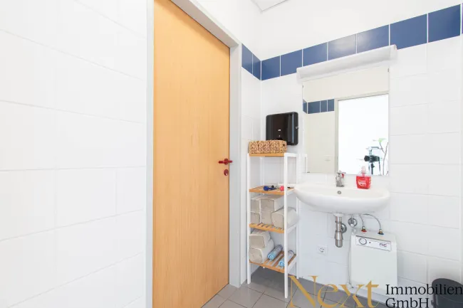 Vorraum Toilette