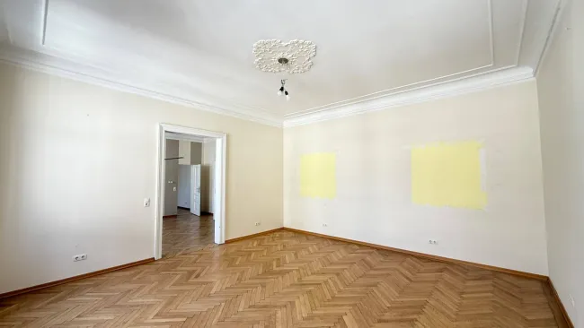 Julius-Tandler-Platz: 2,5 Zimmer - BÜRO mit hohen Decken zur Miete - Bild