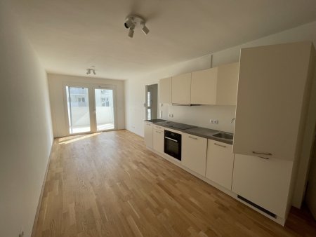 2 Zimmer Wohnung mit Balkon AB SOFORT
