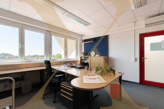 Büro I