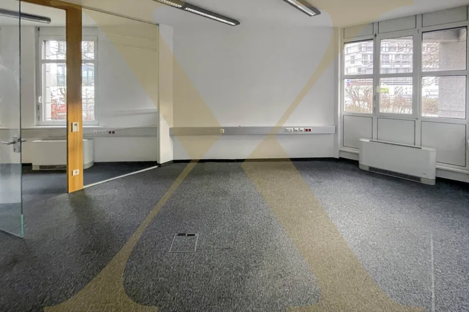 Büro I