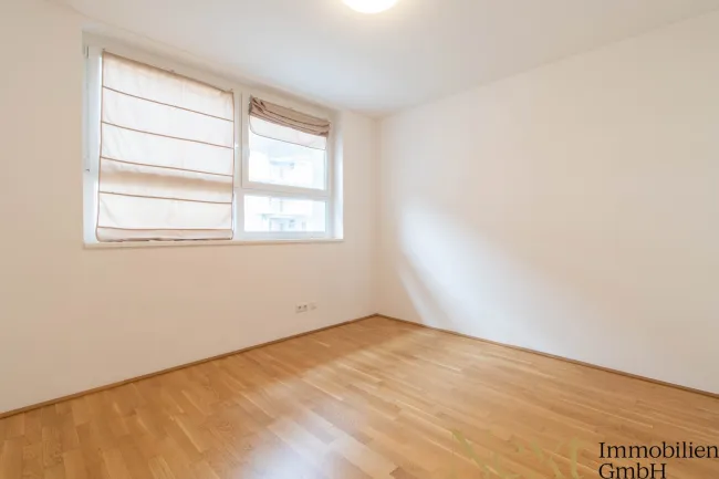 Schlafzimmer II