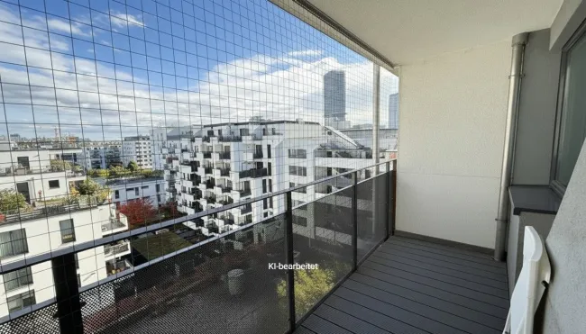Tokiostraße: 4 Zimmer-Maisonetten-Wohnung mit einer Loggia und Terrasse + optionaler Garagenstellplatz! - Bild