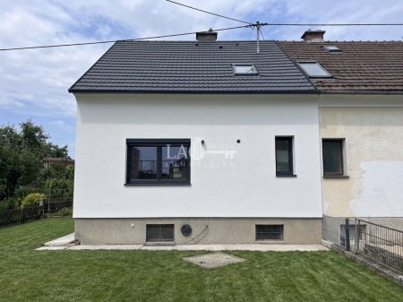 Charmante Doppelhaushälfte nähe Kürnbergbad (Freibad Leonding)
