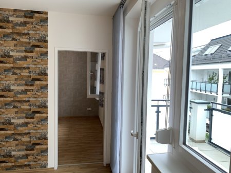 Neuwertige 2 Zimmerwohnung mit südwestlichen Balkon und Stellplatz inklusive!