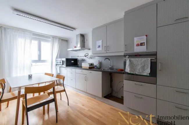 Büro 1 I