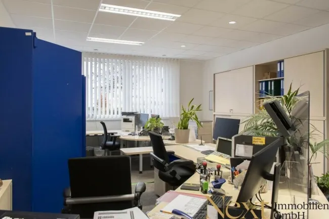 Büro 1