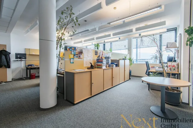 Büro I
