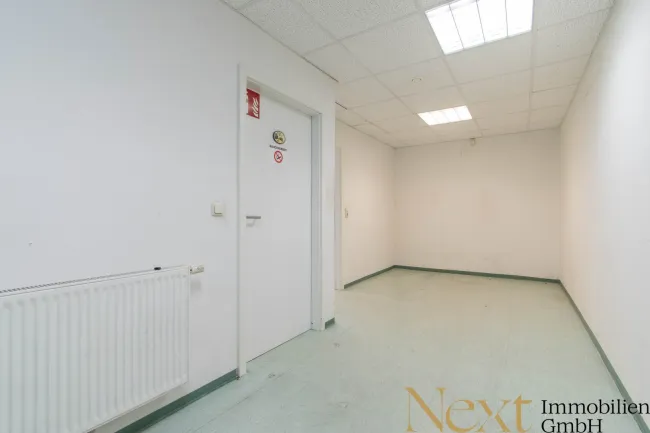 Vorraum Büro/Lager