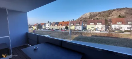NEUBAU ~60m² + 13m2 Loggia + Garage + Blick auf den Braunsberg