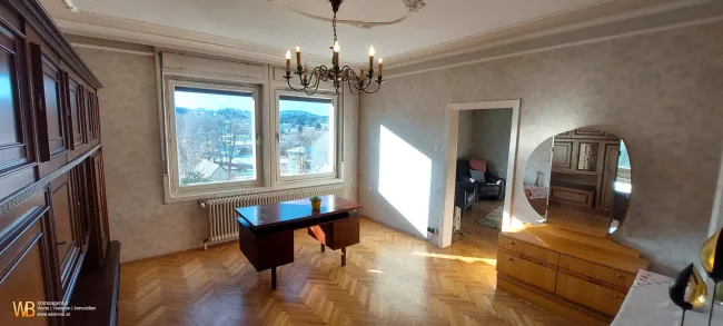 Fernblick 3 Geschoße, über 200m² WNFL + 100m² Lager + 4300m² Eigengrund - Titelbild