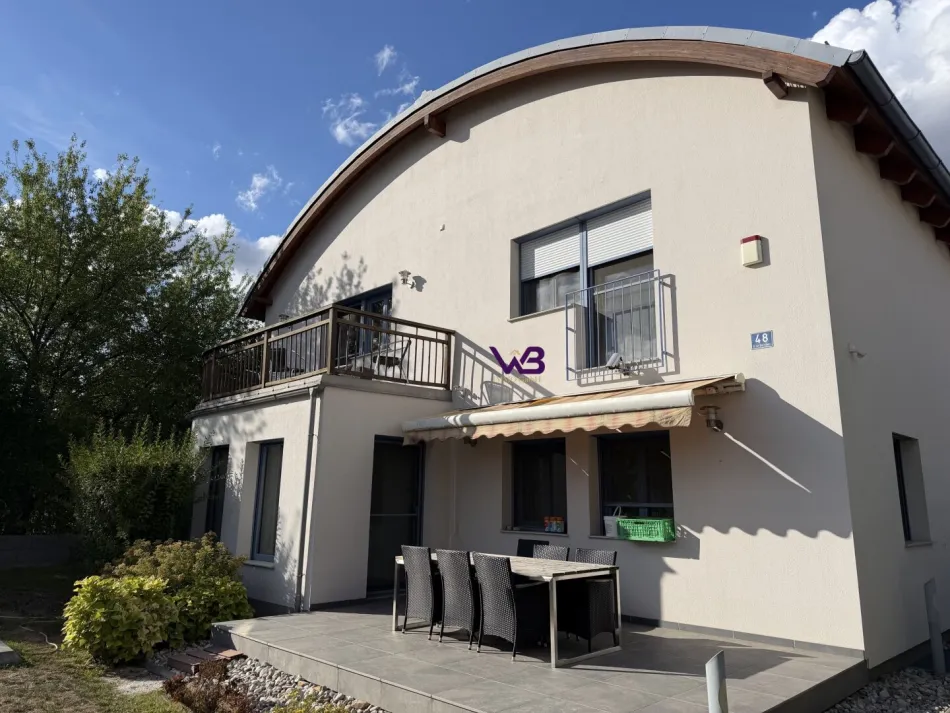 360° Rundgang-Großzügiges Einfamilienhaus mit 360 m² Nutzfläche, Garage und Swimmingpool! - Titelbild