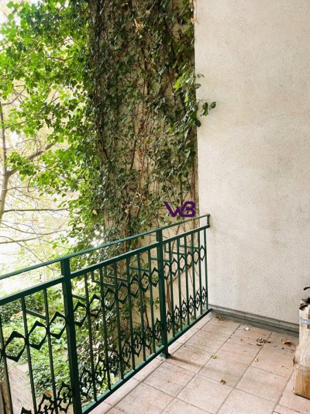 Neuer Preis-3,5-Zimmer-Altbauwohnung mit Loggia!