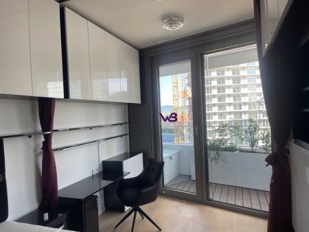 DANUBE FLATS-Erstbezug-2 Zimmer Mietwohnung mit 22m² Balkon –10. Stockwerk-Exklusives Wohnen!