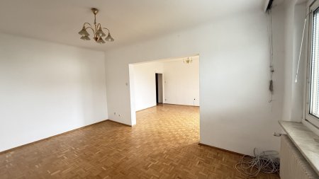 Zwei Wohnungen anliegend mit Durchbruch: 6-Zimmer-Wohnung in 1190 Wien – mit Balkon und zwei Loggia!