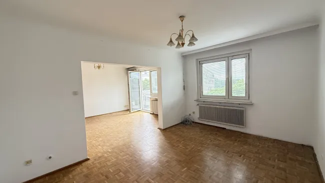 Zwei Wohnungen anliegend mit Durchbruch: 6-Zimmer-Wohnung in 1190 Wien – mit Balkon und zwei Loggia! - Bild