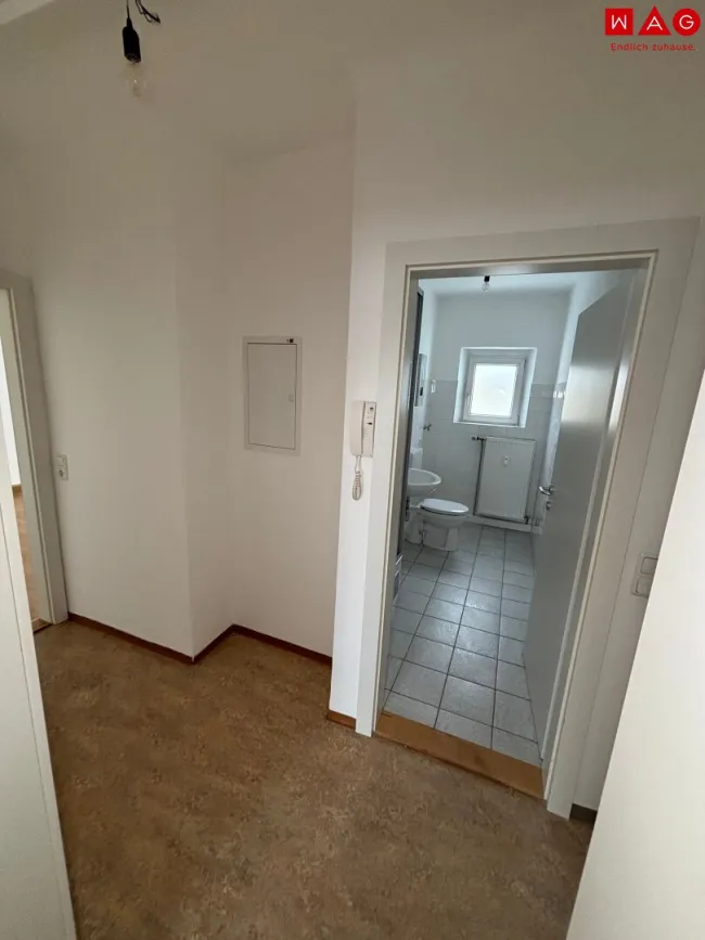 Idyllisches Wohnerlebnis in urbaner Lage steht für Sie bereit! Ruhig und grün gelegen wird Erholung pur geboten - gleichzeitig sorgt die erstklassige Infrastruktur für kurze Wege! Sofort verfügbar! - Titelbild