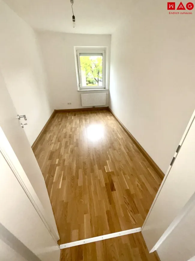 Kinderzimmer / Esszimmer / Büro