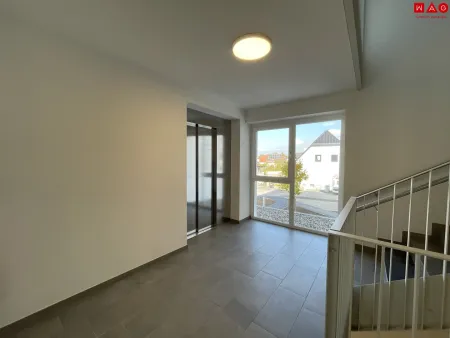 Stiegenhaus mit Lift