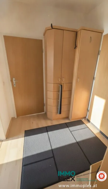 Vorraum-Garderobe