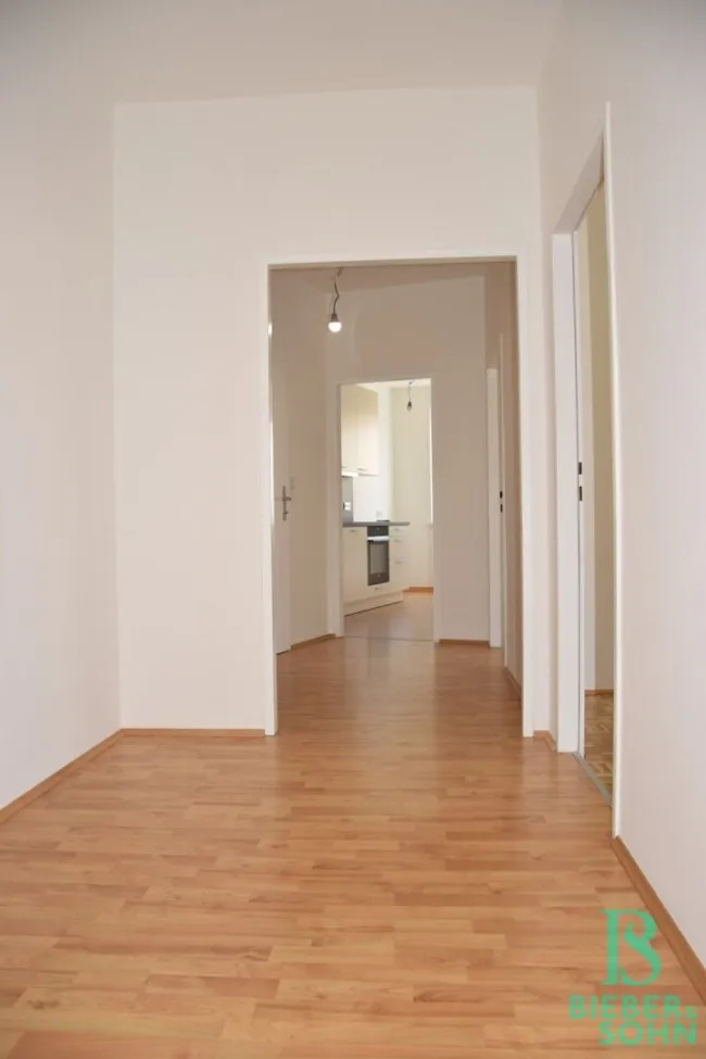 Vorraum/Blick Küche