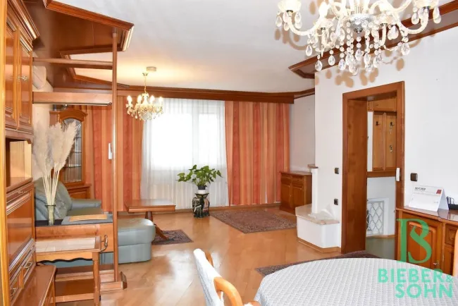 Wohnzimmer, OG