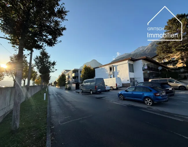 Kompakte und sanierte Garconnière mit Loggia und Garten in Innsbruck-Kranebitten - Titelbild