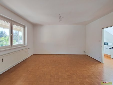 Gepflegte 1-Zimmer-Wohnung mit Balkon und Stellplatz in Graz-Liebenau