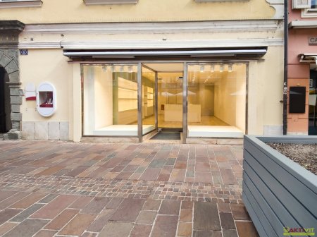 Geschäftslokal in Top-Frequenzlage mit Schaufensterfront direkt in der Fußgängerzone.