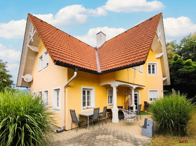 Großzügiges Einfamilienhaus in ruhiger Lage nahe Bad Gleichenberg - Titelbild