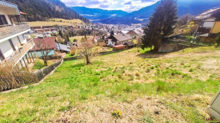 Sonniges Baugrundstück in Hanglage mit Panoramablick über Murau. - Großes Baupotential.